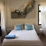 מלון Akvilla House