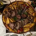 מלון Akvilla House