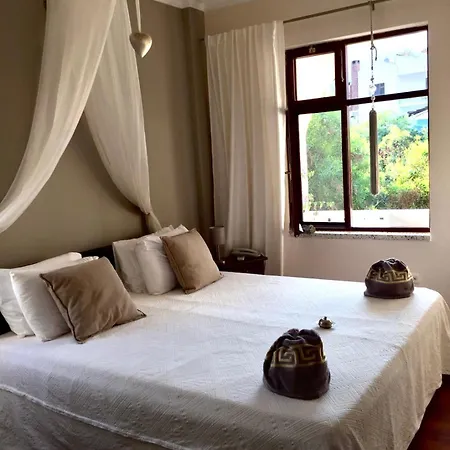 Akvilla House *